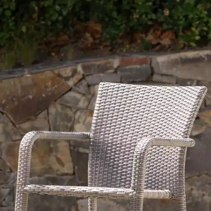 Dover, set da 2 sedie impilabili con braccioli in vimini - Grigio Chateau - Christopher Knight Home: Struttura in alluminio resistente alle intemperie