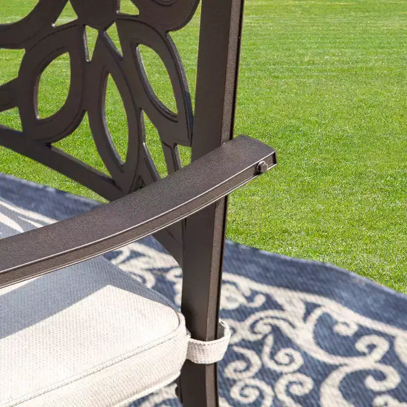 2 sedie da pranzo extra larghe da esterno in alluminio pressofuso con braccioli - Captiva Designs: Sedie da patio, resistenti alle intemperie