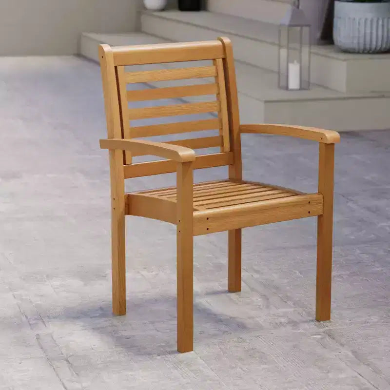 Set da 4 sedie da pranzo per esterni Amazonia Gruta con braccioli in legno finitura teak