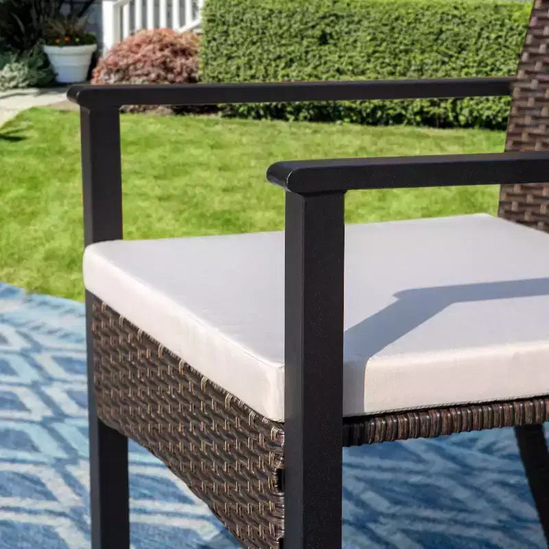 2 poltrone da esterno in vimini - Captiva Designs: telaio in acciaio verniciato a polvere, resistente alle intemperie