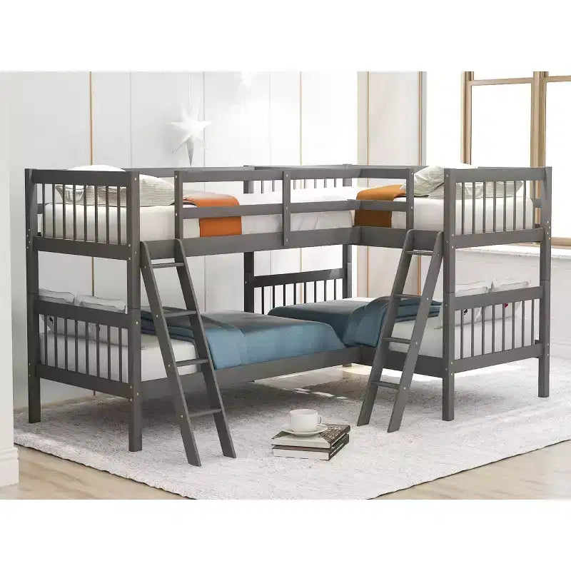 Letto a castello a L con due letti singoli e scaletta