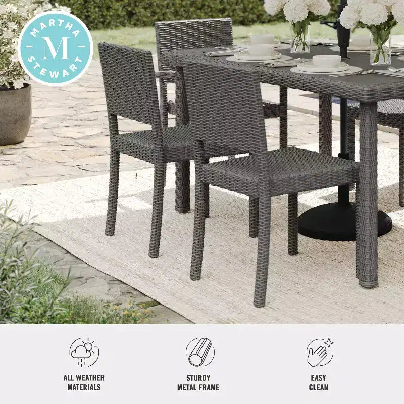 Lot de 2 chaises de salle à manger empilables Martha Stewart Bedford pour intérieur et extérieur en osier tressé