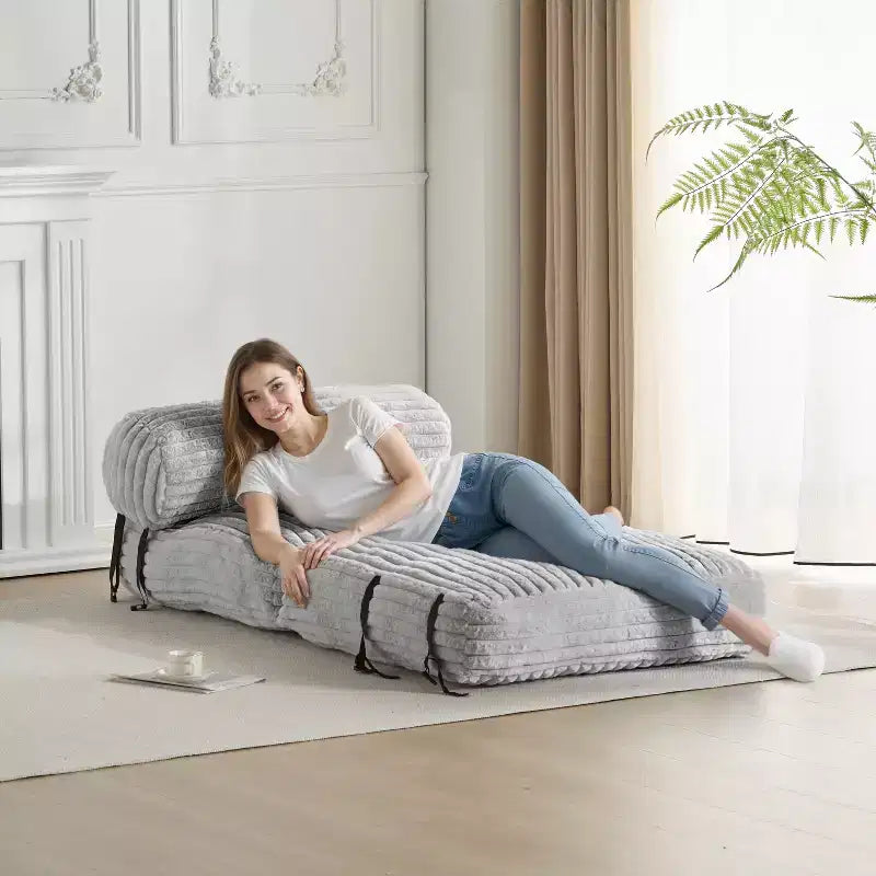 Moderno pouf letto pieghevole in pelliccia sintetica con cuscino