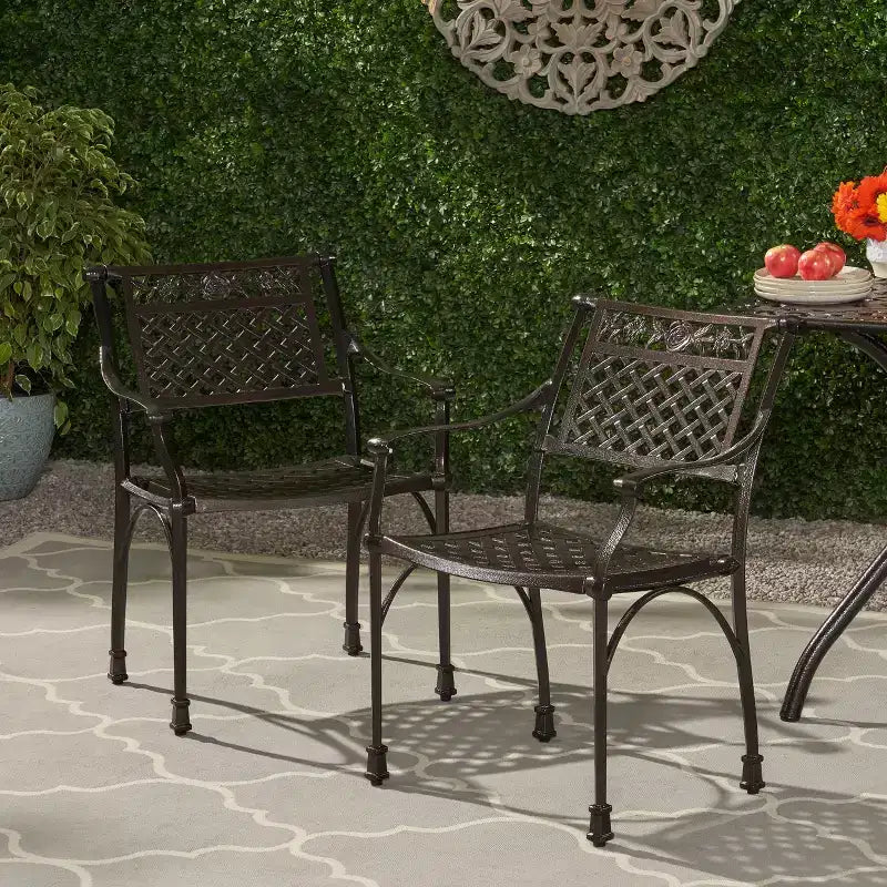 Christopher Knight Home Canterbury Chaises de salle à manger d'extérieur en aluminium (lot de 2)