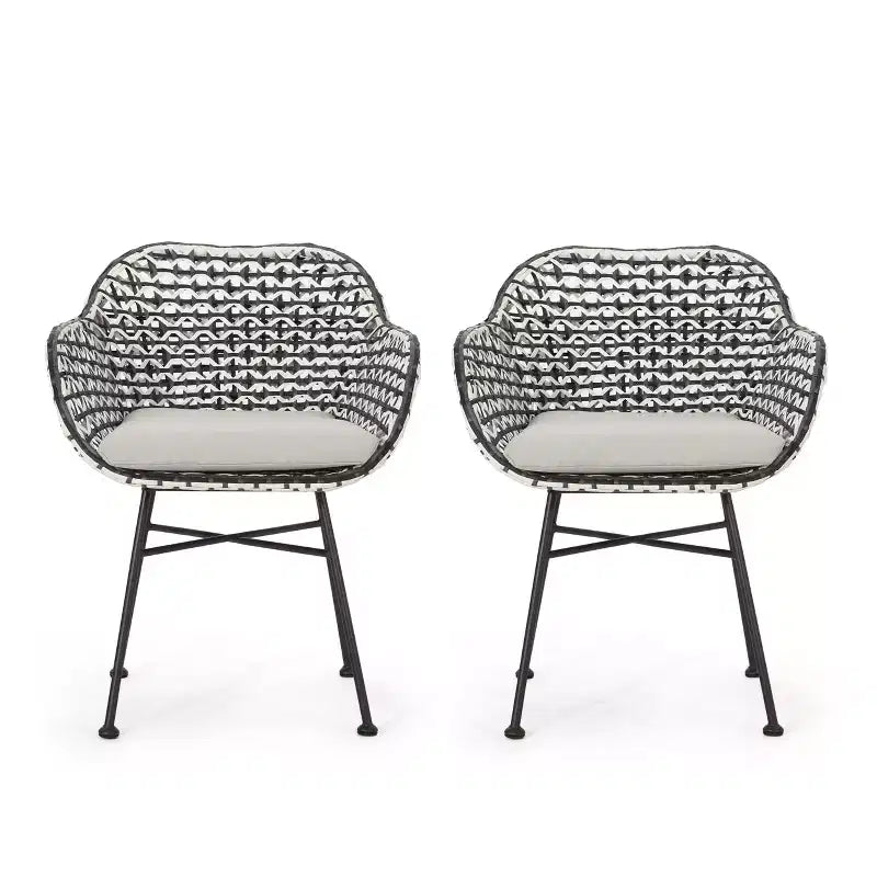 GDFStudio Hardaway Sedie da pranzo da esterno in vimini e ferro con cuscino (set da 2)