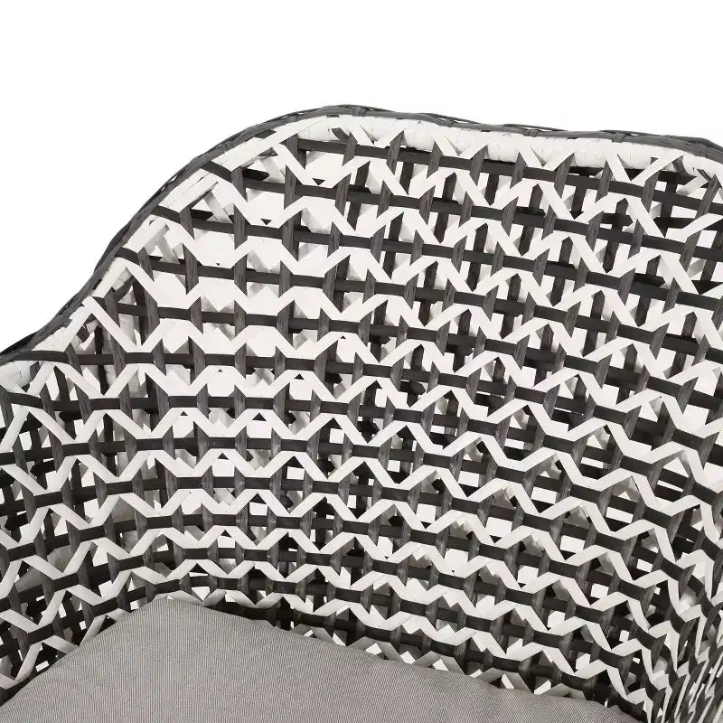 GDFStudio Hardaway Sedie da pranzo da esterno in vimini e ferro con cuscino (set da 2)