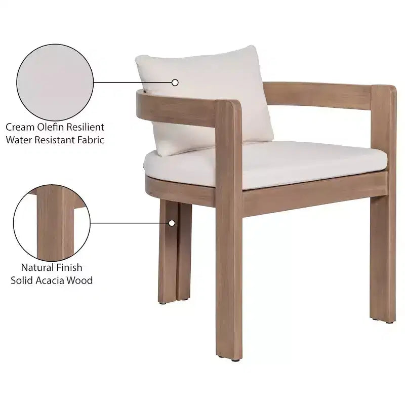 Meridian Furniture, Sedia da pranzo da esterno imbottita in tessuto resistente all'acqua Newport