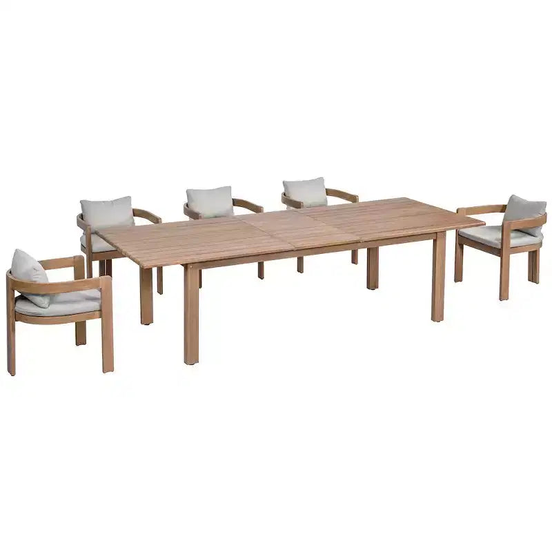 Meridian Furniture, Sedia da pranzo da esterno imbottita in tessuto resistente all'acqua Newport