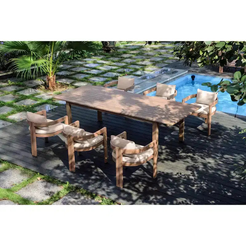Meridian Furniture, Sedia da pranzo da esterno imbottita in tessuto resistente all'acqua Newport