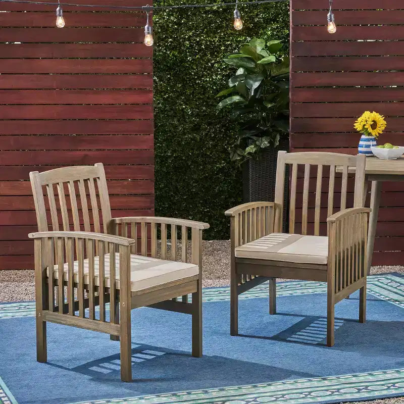 Chaise de salle à manger d'extérieur TUYOHW, lot de 2, chaises de salle à manger en bois d'acacia avec coussins résistants à l'eau, chaises de patio pour jardin, balcon, bord de piscine