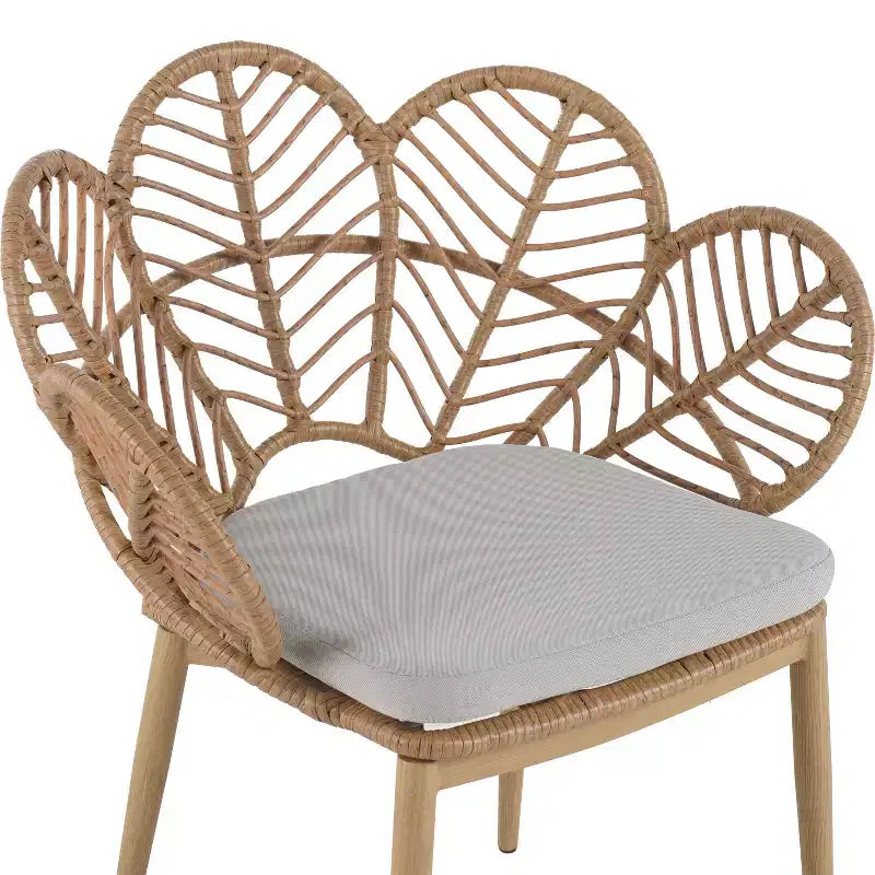 Set di 2 Poltrone Esterne in Vimini, Sedie da Pranzo da Giardino in Rattan, Poltrone Pavone Papasan con Cuscino Idrorepellente, Beige+Marrone - ModernLuxe