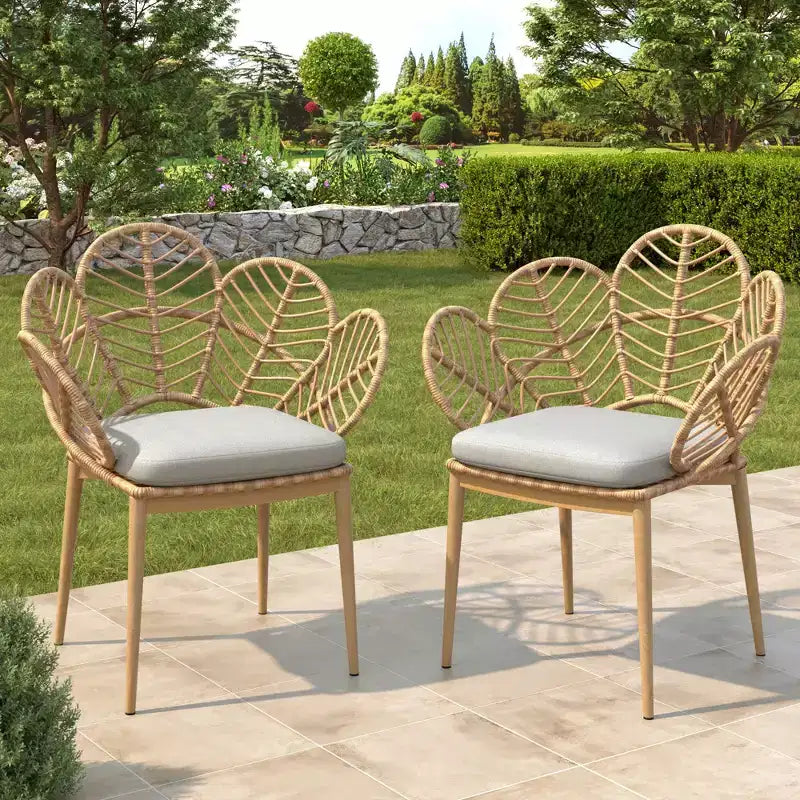 Set di 2 Poltrone Esterne in Vimini, Sedie da Pranzo da Giardino in Rattan, Poltrone Pavone Papasan con Cuscino Idrorepellente, Beige+Marrone - ModernLuxe