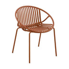 Sedie da pranzo per esterni impilabili con design traspirante in stile moderno e semplice (set da 2), gambe in metallo + schienale in plastica, arancione