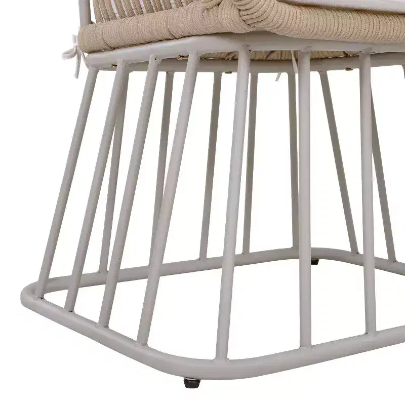 Christopher Knight Home Dalton Chaise de salle à manger moderne en osier tressé avec structure en acier et coussins