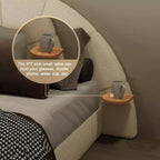 Struttura letto imbottita Boucle ad arco beige con comodino integrato, texture morbida e design stabile a pavimento per camere da letto eleganti, Queen