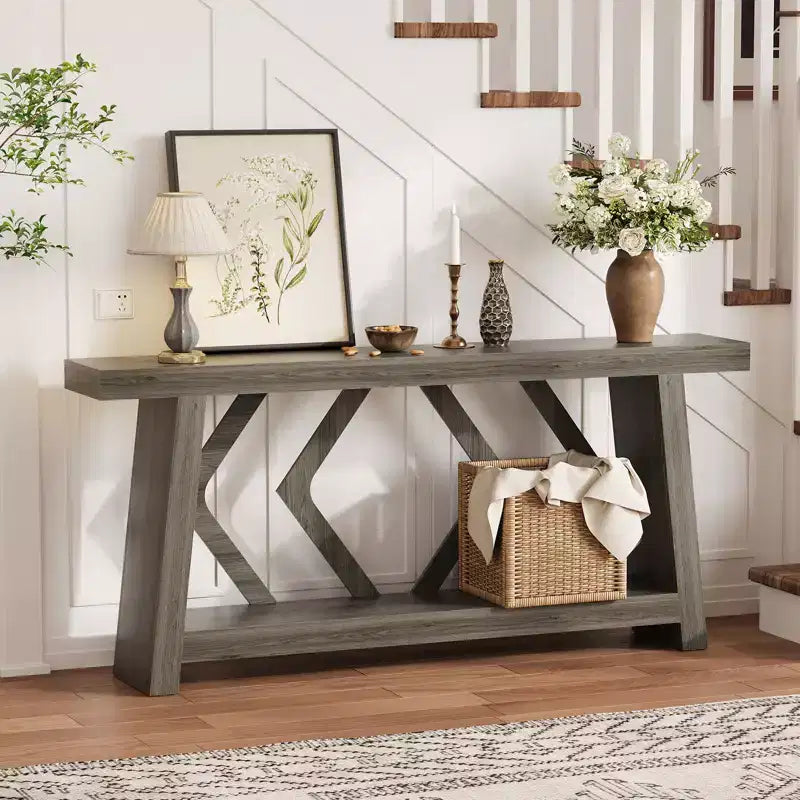 Tavolo Console Interamente in Legno da 180 cm - Tavolo Stretto a 2 Ripiani per Ingresso e Corridoio - Tavolo da Divano Rustico Marrone Stile Fattoria con Gambe Trapezoidali
