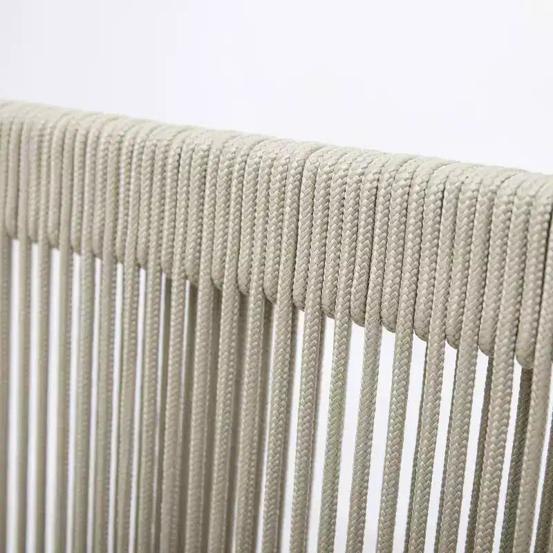 Set di sedie da pranzo da esterno con schienale intrecciato e cuscini, sedute da patio resistenti alle intemperie
