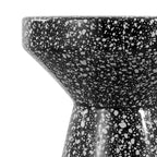 Tavolino d'appoggio da interno/esterno Indi 17.75 Modern Bohemian Terrazzo, di JONATHAN Y