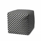 HomeRoots 17 Rivestimento per pouf geometrico cubico bianco e nero per interni ed esterni - 17' X '17' X '1