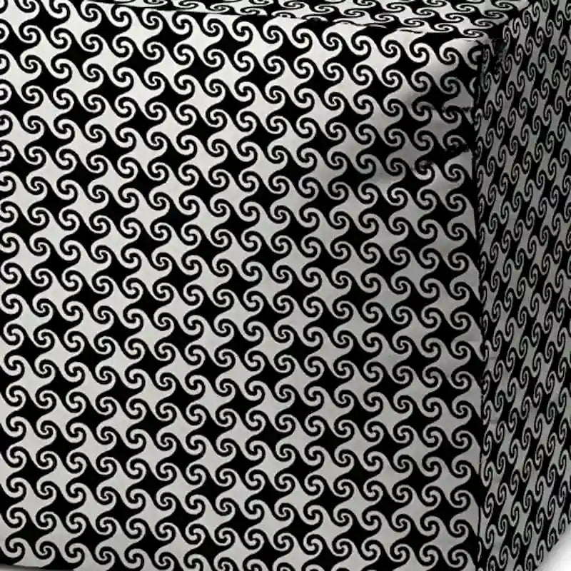 HomeRoots 17 Rivestimento per pouf geometrico cubico bianco e nero per interni ed esterni - 17' X '17' X '1