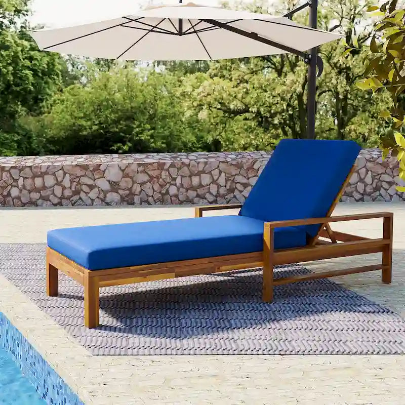 Sdraio da esterno Roomfitters in legno di acacia con schienale regolabile per giardini, terrazze, aree a bordo piscina