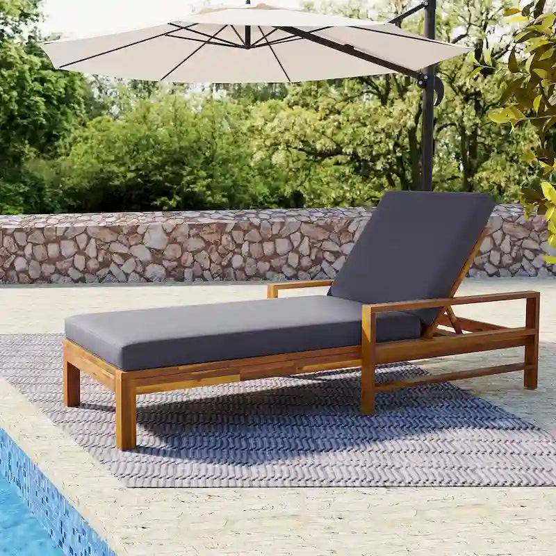 Sdraio da esterno Roomfitters in legno di acacia con schienale regolabile per giardini, terrazze, aree a bordo piscina