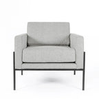 Poltrona club moderna HomePop imbottita con struttura in metallo
