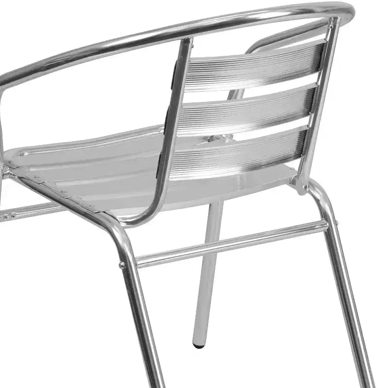Sedia impilabile da ristorante Flash Furniture Commercial in alluminio per interni ed esterni con schienale a tre listelli e braccioli