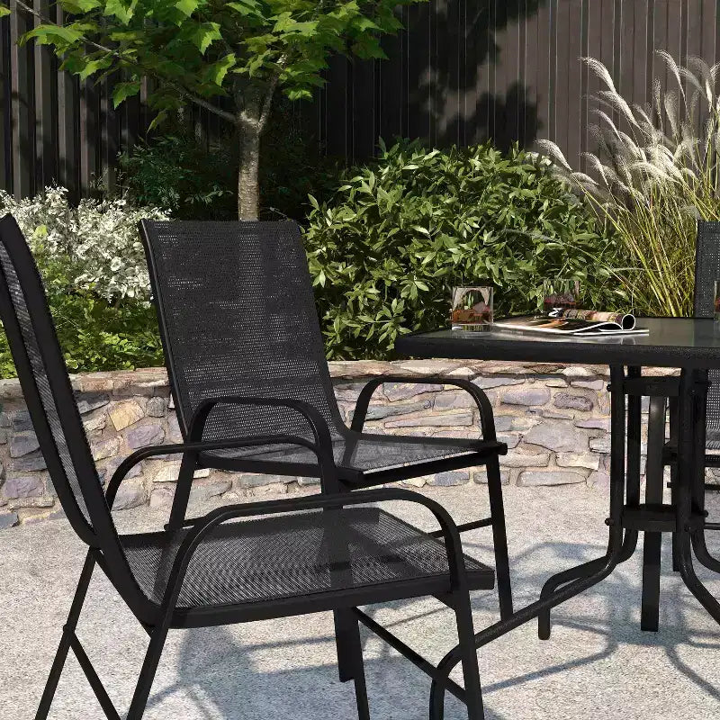Merrick Lane Lot de 4 chaises de patio empilables Manado en métal avec matériau Flex Comfort