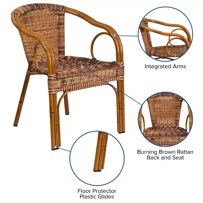 Sedia impilabile da esterni in rattan Merrick Lane serie Esna con telaio in alluminio effetto bambù e braccioli integrati