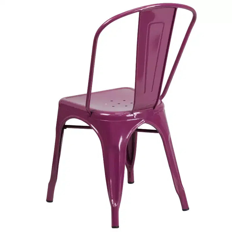 Sedia da pranzo impilabile Merrick Lane Wells per interni/esterni in metallo con schienale a doghe singole e finitura verniciata a polvere