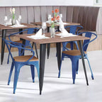 Flash Furniture Luna, sedia impilabile da interno ed esterno in metallo di livello commerciale con braccioli, seduta in polistirene per tutte le stagioni e schienale con stecche verticali