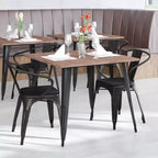 Flash Furniture Luna, sedia impilabile da interno ed esterno in metallo di livello commerciale con braccioli, seduta in polistirene per tutte le stagioni e schienale con stecche verticali