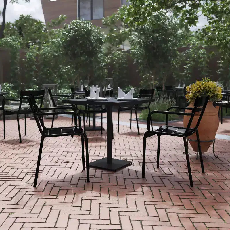 Flash Furniture Nash Sedia Impilabile per Interni ed Esterni in Acciaio per Uso Commerciale con 2 Doghe e Braccioli, Set da 2