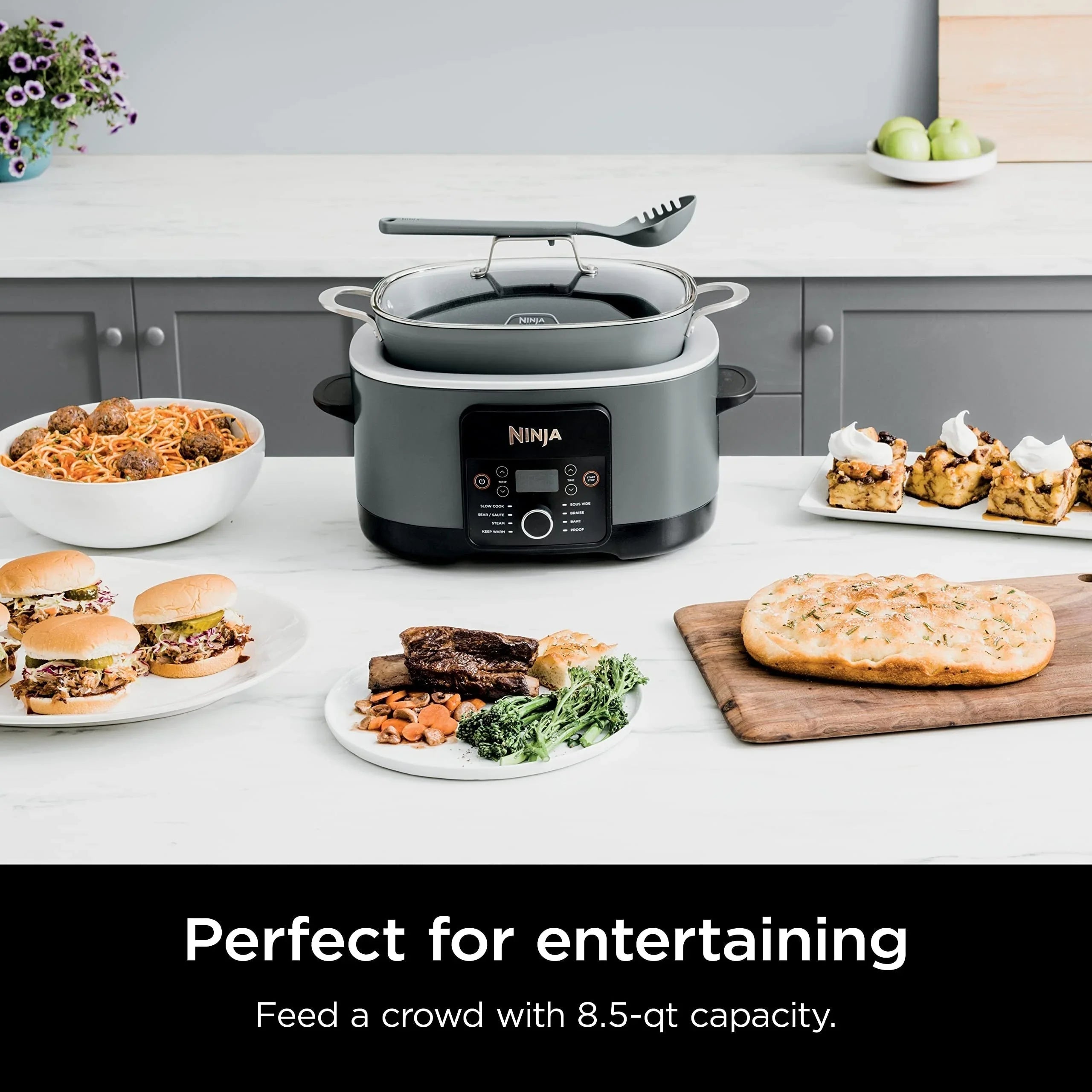 Ciotola multifunzione da 8,5 litri, con 8 funzioni in 1: Slow Cooker, Forno Olandese, Vaporiera, Coperchio in Vetro, Cucchiaio Integrato, Pentola Adatta al Forno fino a 260°C