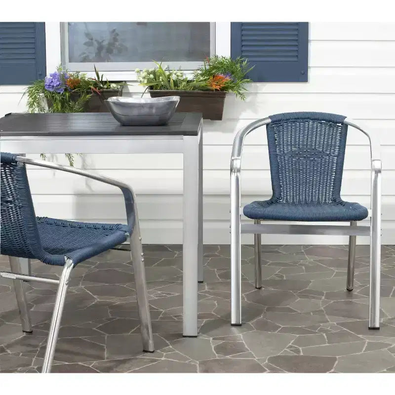Sedia con braccioli impilabile Wrangell - Interno/Esterno - FOX5207 - Safavieh