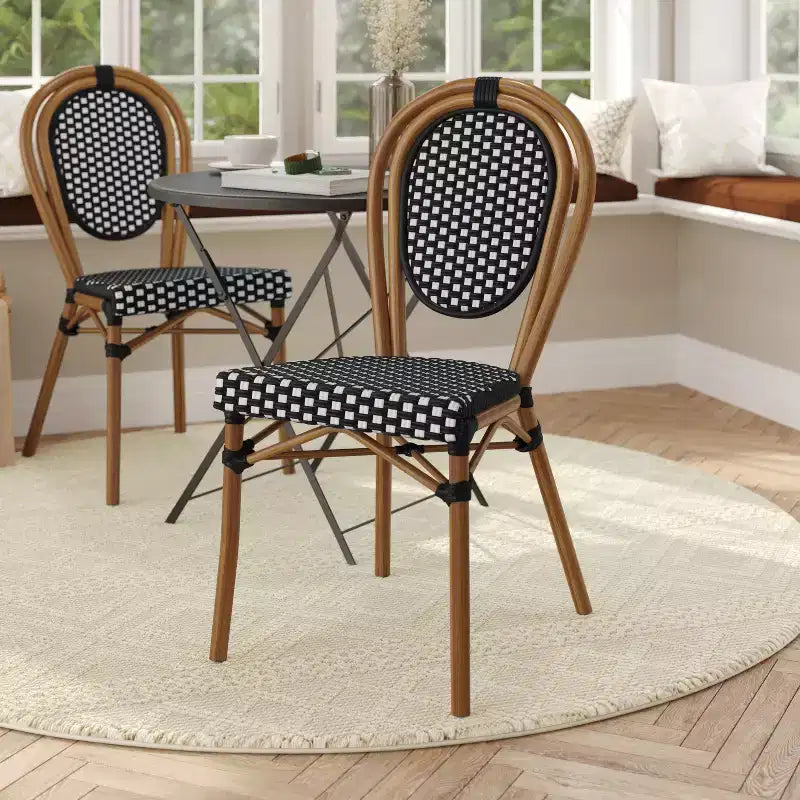 Flash Furniture Lourdes Sedia Thonet impilabile commerciale da interno/esterno, in rattan PE e struttura in alluminio