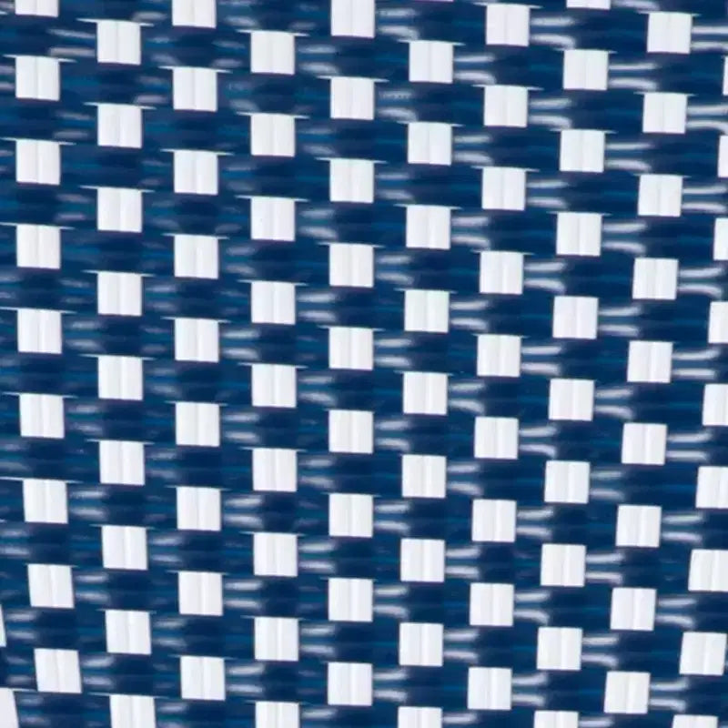 Flash Furniture Confezione da 2 Sedie Bistrò Impilabili Commerciali da Interno/Esterno Bordeaux con Braccioli, Rattan PE e Telaio in Alluminio con Stampa Effetto Bambù