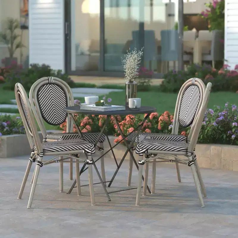 Emma & Oliver Massalia, set da quattro sedie impilabili per interni/esterni in stile bistrot Thonet con seduta in textilene e struttura in metallo con finitura bambù