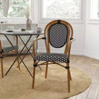 Merrick Lane Mael Set di Due Sedie Impilabili in Stile Bistrò Thonet con Braccioli, Seduta in Textilene e Telaio in Metallo con Finitura Bambù per Interni/Esterni