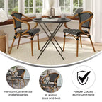 Set di due sedie impilabili in stile Thonet da interno/esterno Emma & Oliver Soie con braccioli, sedile in PE Rattan e struttura in metallo con finitura bambù