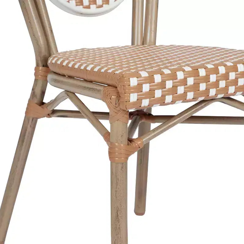 Sedia impilabile Merrick Lane Celia in stile Thonet, sedile in rattan PE e telaio in metallo per uso interno/esterno
