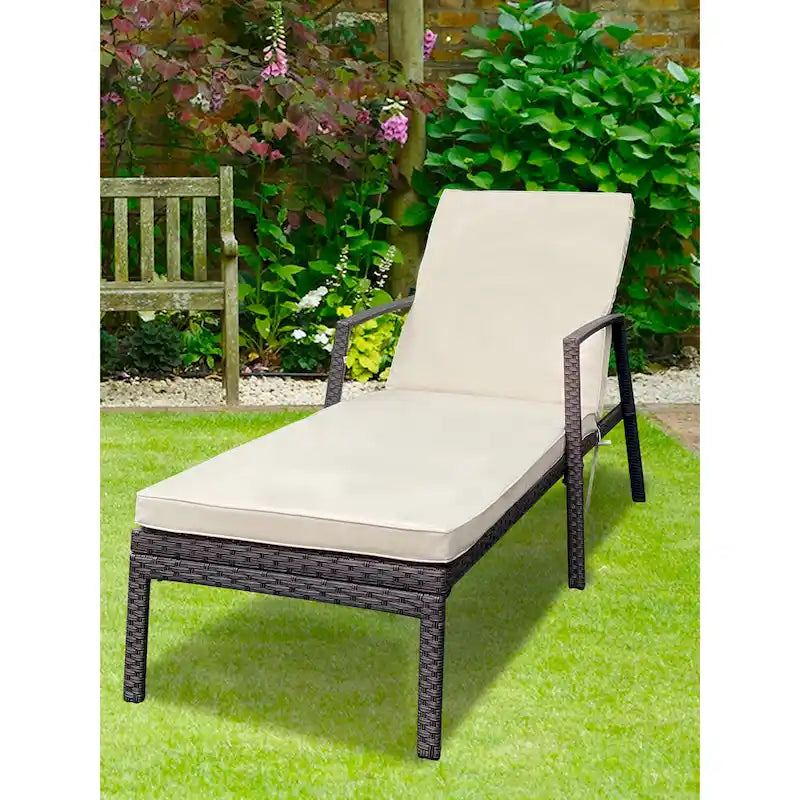 Patio Lounge Chairs - Outdoor Rattan Wicker Chaise Lounges Chair