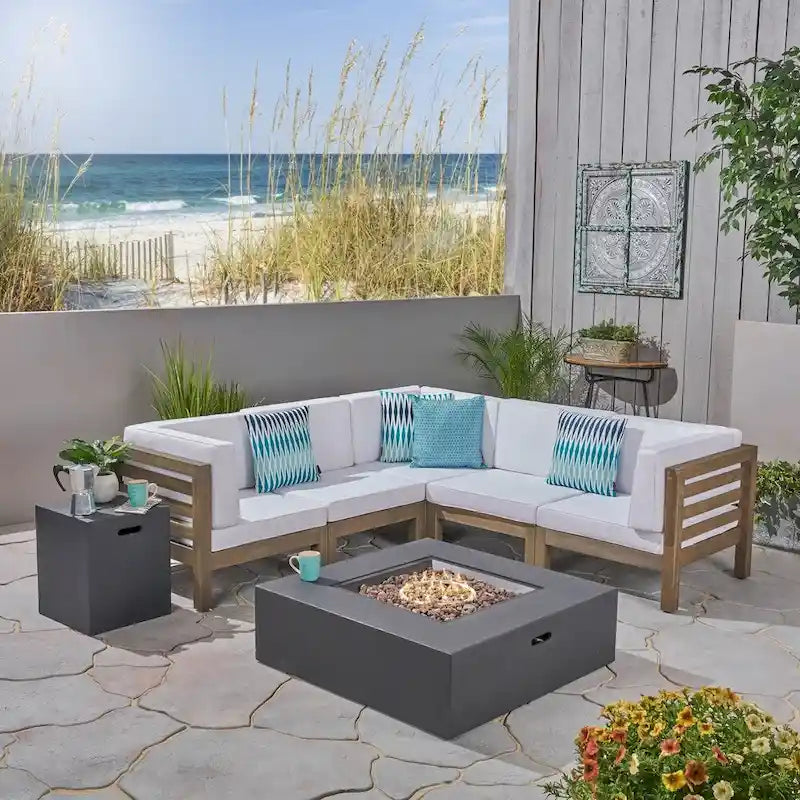 Divano sezionale a 7 posti a V Oana Outdoor in legno di acacia con braciere di Christopher Knight Home