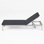 Bain de soleil d'extérieur Cape Coral en maille et aluminium avec coussin par Christopher Knight Home