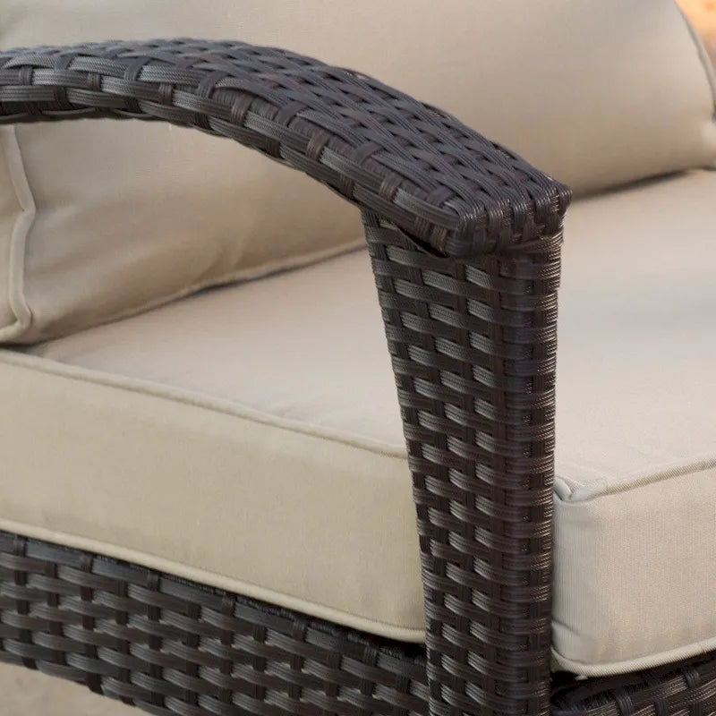Set da salotto da esterno in vimini a 5 pezzi Honolulu con cuscini di Christopher Knight Home
