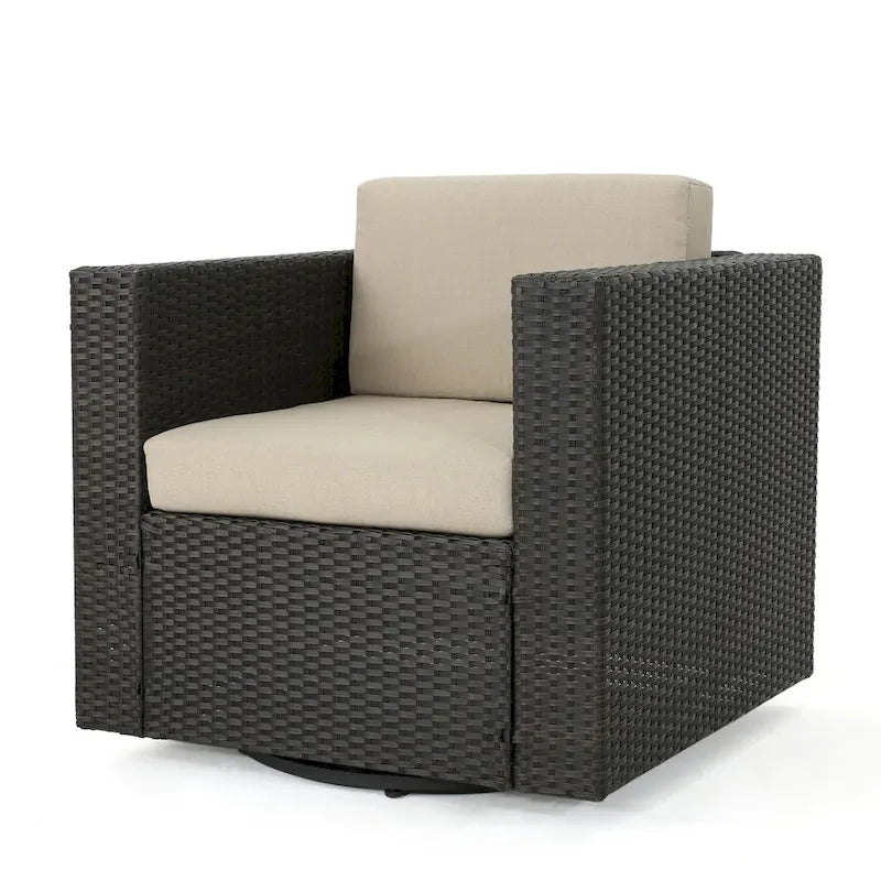Poltrona girevole Puerta Outdoor in vimini di Christopher Knight Home