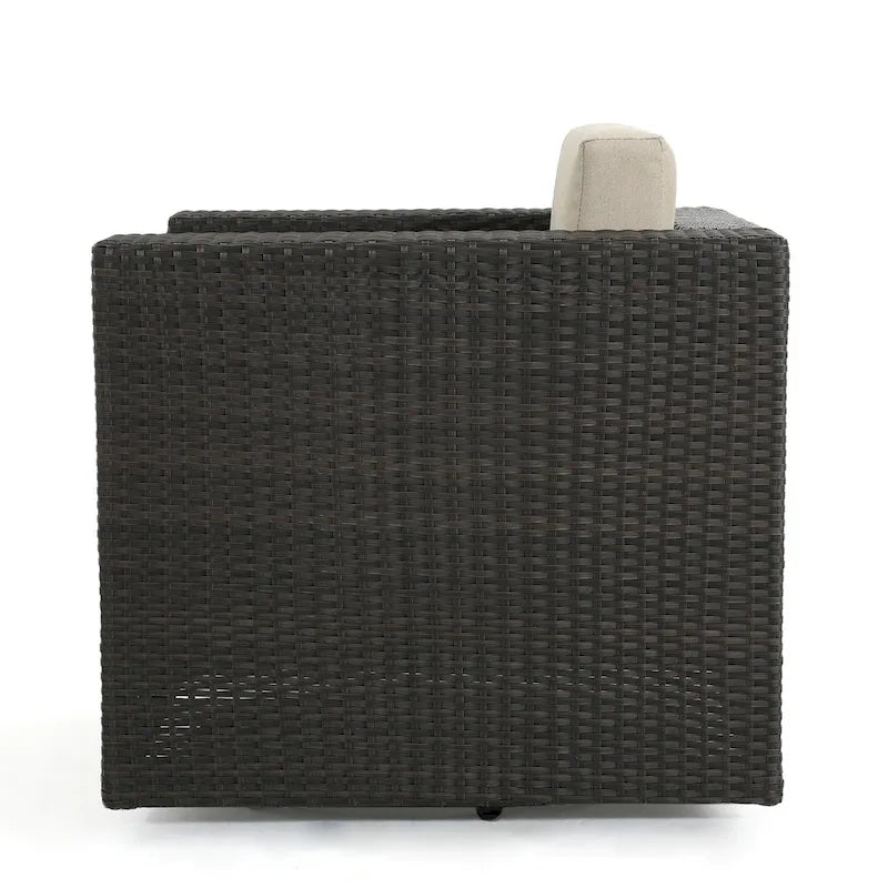 Poltrona girevole Puerta Outdoor in vimini di Christopher Knight Home