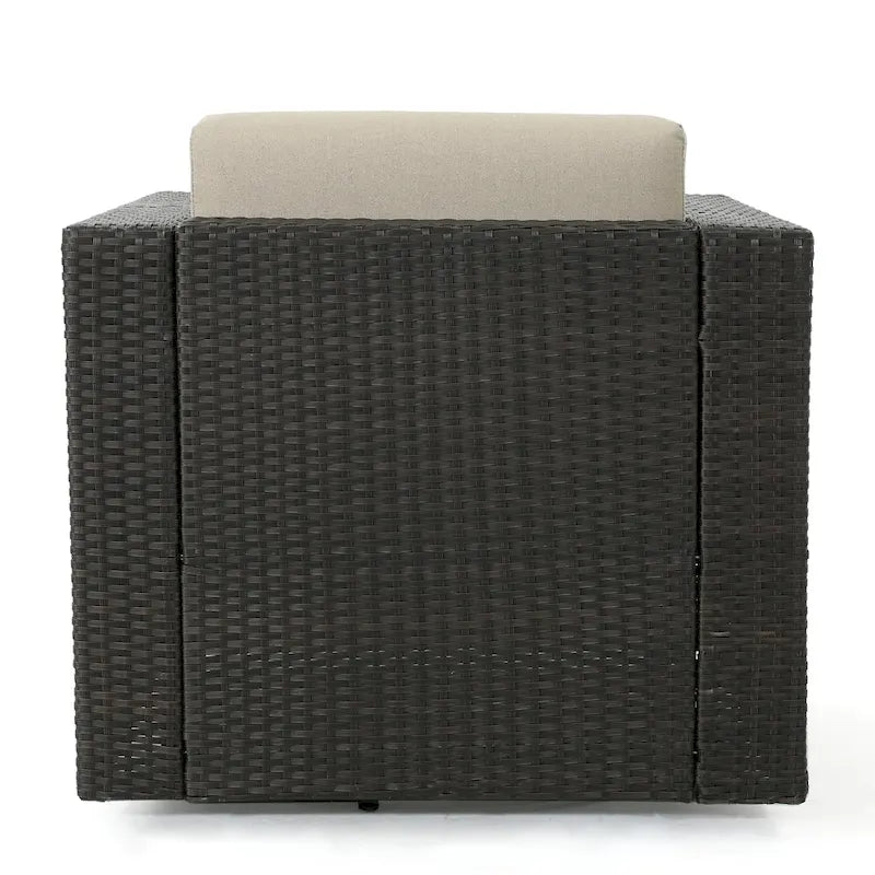 Poltrona girevole Puerta Outdoor in vimini di Christopher Knight Home