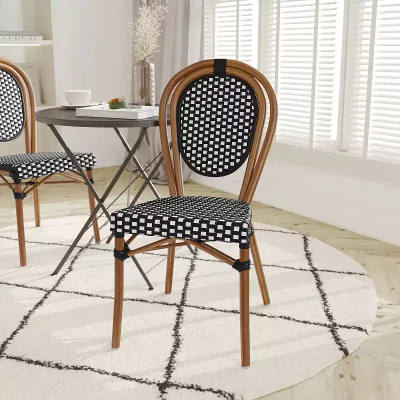 Emma & Oliver Sedia Colmar Stile Bistrò Thonet Impilabile da Interno/Esterno con Sedile in Rattan PE e Struttura in Metallo